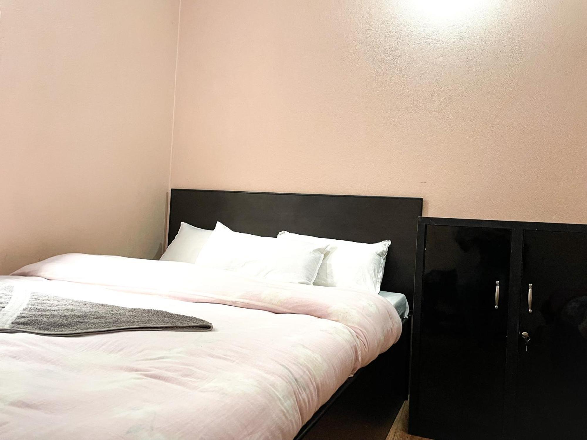 Yuriko Guest House Pokhara Exterior photo